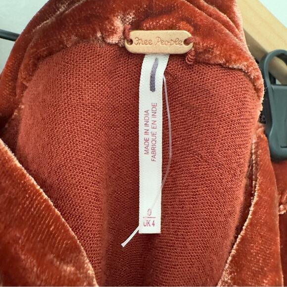 Free People Ruched Velvet Mini Skirt Adjustable Tie Hem Zipper Zip Up Side Brown - Picture 4 of 5